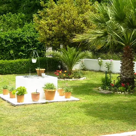 Hotel apartamentowy Varvara & Ii