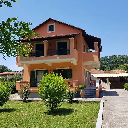 Varvara & Ii Peroulades (Corfu)