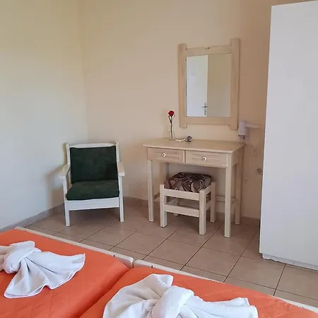 Hotel apartamentowy Varvara & Ii