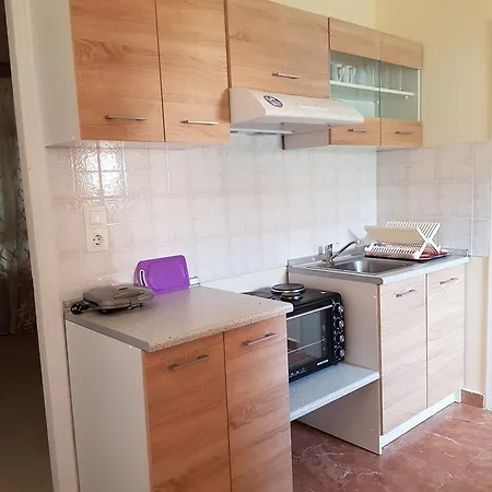 Hotel apartamentowy Varvara & Ii