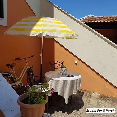 Hotel apartamentowy Varvara & Ii *