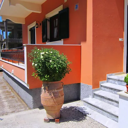 Varvara & Ii Appart hôtel Peroulades (Corfu)