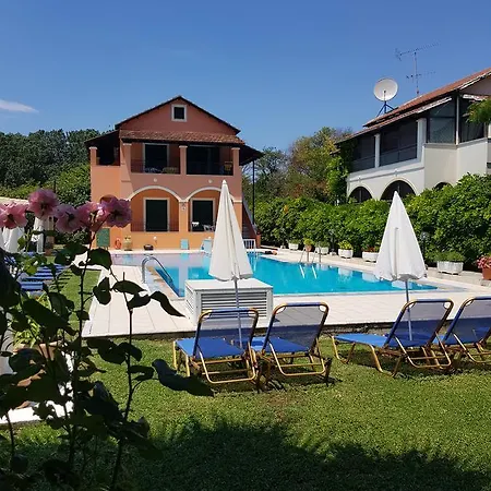 Varvara & Ii Peroulades (Corfu)