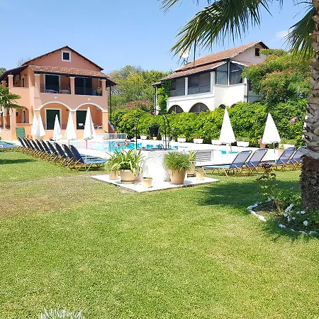 Varvara & Ii * Peroulades (Corfu)