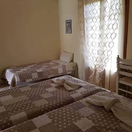 Varvara & Ii Aparthotel Peroulades (Corfu)